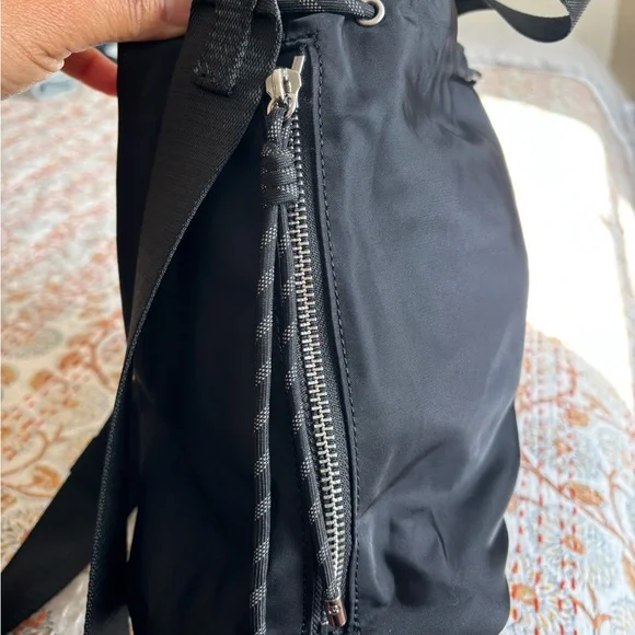 lululemon athletica Black Crossbody Drawstring Bucket Bag - Picture 5 of 6